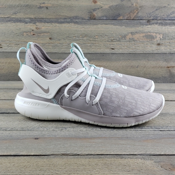 nike slip ons running shoes